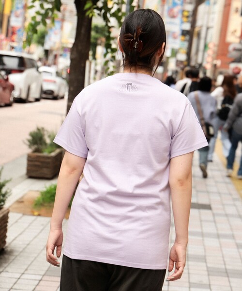 TOKYO CULTUART by BEAMS(トウキョウカルチャートバイビームス)の「水野健一郎 / 仮想世紀エレベーション T-Shirt(Tシャツ/カットソー・レディース・ラベンダー/グリーン系その他・MEDIUM/SMALL/X-LARGE/LARGE)」の5枚目の写真