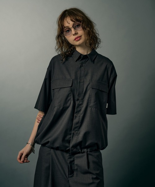 WETTEMPT(ウィテンプト)の「FUNCTIONAL DOUBLE POCKET SHIRT / ファンクショナルダブルポケットシャツ(シャツ/ブラウス・メンズ・ブラック/チャコールグレー・LARGE/MEDIUM/SMALL)」の22枚目の写真