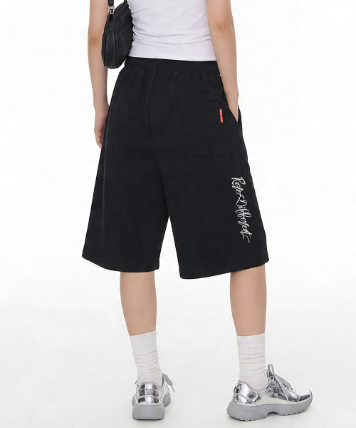 ARTISTWEAR（アーティストウェア）の「[ATW] オートグラフバミューダパンツ - 2COLOR（その他パンツ・レディース・グレー/ブラック・X-LARGE/LARGE/MEDIUM/4XL）」の3枚目の写真
