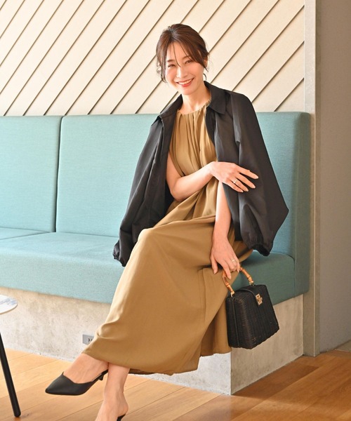Ehre style(エーレスタイル)の「綺麗め好きへ 艶で格上げ バルーンブルゾン(ブルゾン・レディース・アイボリー/ブラック/カーキ・FREE)」の17枚目の写真