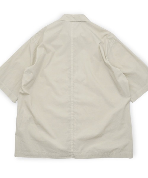 ATON（エイトン）の「【ATON】 SHRINK COTTON LAWN OVERSIZED HALF SLEEVE SHIRT（シャツ/ブラウス・メンズ・ベージュ・6）」の4枚目の写真
