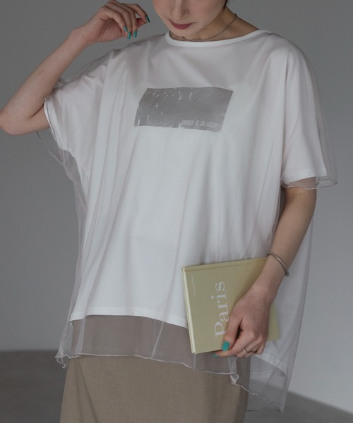 each(イーチ)の「チュールレイヤード箔プリントTシャツ(Tシャツ/カットソー・レディース・ブラック/ホワイト・FREE)」の5枚目の写真