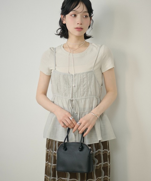 LAULEN（ローレン）の「layered pintuck camisole tops /レイヤードピンタックキャミソールトップス（Tシャツ/カットソー・レディース・グレー/ホワイト/ベージュ/イエロー・FREE）」の4枚目の写真