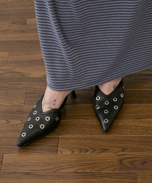 Rohwel（ローウェル）の「Eyelet Pointed Mule / アイレットポインテッドミュール（パンプス・レディース・ブラック・LARGE/MEDIUM/SMALL）」の2枚目の写真
