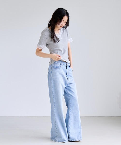 VIS(ビス)の「レーストリムVネックTシャツ/汗ジミ加工(Tシャツ/カットソー・レディース・ブラック/オフホワイト/ライトグレー・FREE)」の19枚目の写真