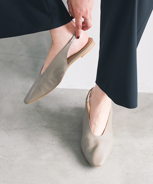 Spick & Span(スピックアンドスパン)の「《WEB限定カラー有り / 》Spick & Span スプリングバックフラット(パンプス・レディース・ブラック/レッド/ベージュ系その他・38/37/36)」の5枚目の写真