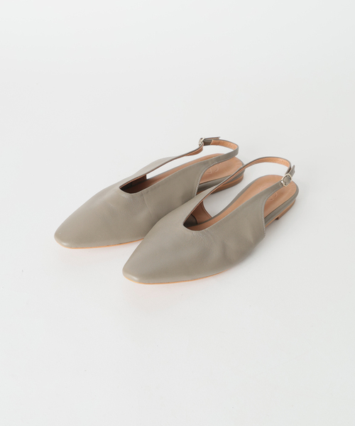 Spick & Span(スピックアンドスパン)の「《WEB限定カラー有り / 》Spick & Span スプリングバックフラット(パンプス・レディース・ブラック/レッド/ベージュ系その他・38/37/36)」の21枚目の写真