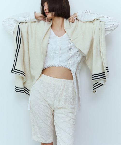 flaeu(フラユ)の「Floral Lace Biker Shorts(その他パンツ・レディース・アイボリー/ブラック・FREE)」の1枚目の写真