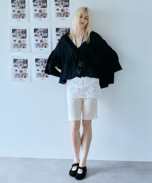 flaeu(フラユ)の「Floral Lace Biker Shorts(その他パンツ・レディース・アイボリー/ブラック・FREE)」の9枚目の写真