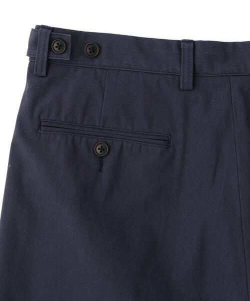Y(ワイ)の「Y / ORGANIC COTTON / RECYCLE POLYESTER TWILL ADJUSTER TROUSERS(その他パンツ・メンズ・ネイビー/ホワイト・MEDIUM/LARGE/SMALL)」の18枚目の写真