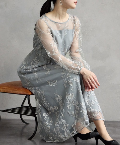 AIMER(エメ)の「グラデーションフラワー刺繍チュールロングスリーブフレアパーティードレス 結婚式 お呼ばれ ドレス 20代 30代(ドレス・レディース・ブラウン/スモーキーグリーン系/ピンクベージュ・SMALL/MEDIUM)」の3枚目の写真