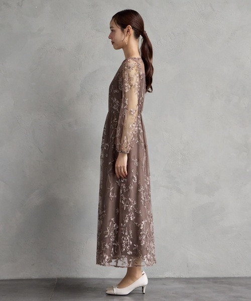 AIMER(エメ)の「グラデーションフラワー刺繍チュールロングスリーブフレアパーティードレス 結婚式 お呼ばれ ドレス 20代 30代(ドレス・レディース・ブラウン/スモーキーグリーン系/ピンクベージュ・SMALL/MEDIUM)」の7枚目の写真