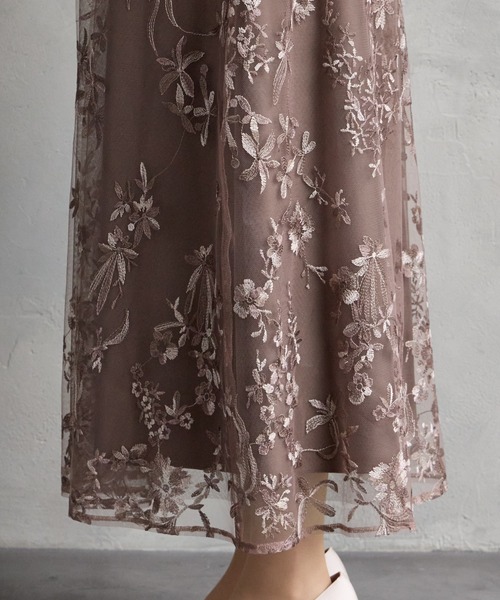 AIMER(エメ)の「グラデーションフラワー刺繍チュールロングスリーブフレアパーティードレス 結婚式 お呼ばれ ドレス 20代 30代(ドレス・レディース・ブラウン/スモーキーグリーン系/ピンクベージュ・SMALL/MEDIUM)」の12枚目の写真