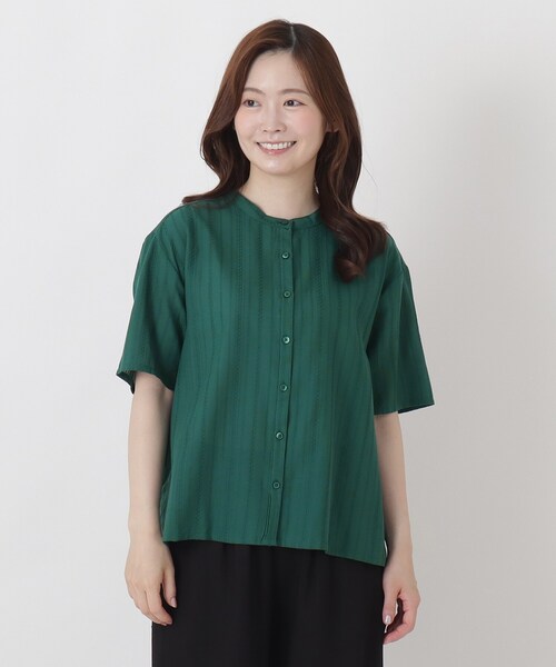 one'sterrace(ワンズテラス)の「コットンドビー 前開きブラウス(シャツ/ブラウス・レディース・グリーン系その他6/アイボリー系8/ブラウン系8/ブラック系8・02)」の1枚目の写真