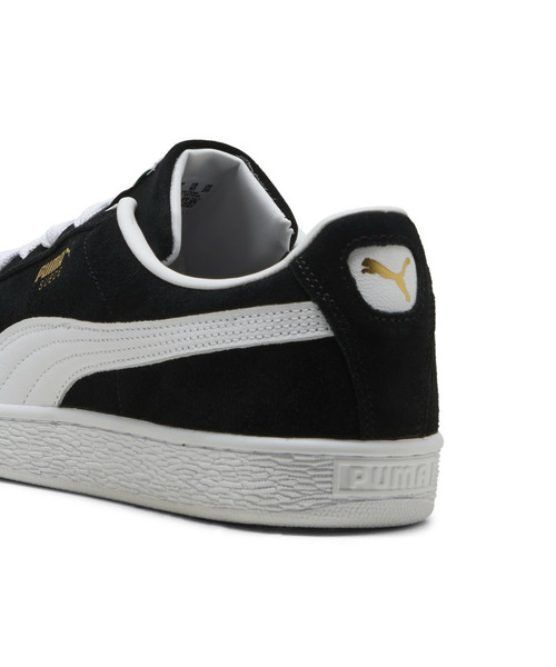 PUMA(プーマ)の「PUMA プーマ ユニセックス スウェード クラシック スニーカー(スニーカー・メンズ・レッド/ネイビー/ブラック×ホワイト/スモークピンク/ミント/ダークブラウン系/オレンジ/ブラック・26.0cm/27.0cm/25.5cm/24.0cm/24.5cm/23.0cm/23.5cm/25.0cm/26.5cm/22.5cm/27.5cm/28.0cm/28.5cm/29.0cm/30.0cm/22.0cm)」の17枚目の写真