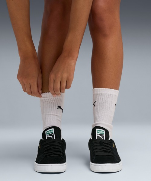PUMA(プーマ)の「PUMA プーマ ユニセックス スウェード クラシック スニーカー(スニーカー・メンズ・レッド/ネイビー/ブラック×ホワイト/スモークピンク/ミント/ダークブラウン系/オレンジ/ブラック・26.0cm/27.0cm/25.5cm/24.0cm/24.5cm/23.0cm/23.5cm/25.0cm/26.5cm/22.5cm/27.5cm/28.0cm/28.5cm/29.0cm/30.0cm/22.0cm)」の3枚目の写真