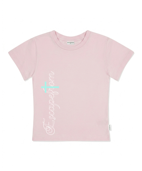 ESCAPEFROM(エスケープフロム)の「バーティカルロゴプリントスリムフィット半袖Tシャツブラック(Tシャツ/カットソー・レディース・その他・LARGE/MEDIUM)」の3枚目の写真