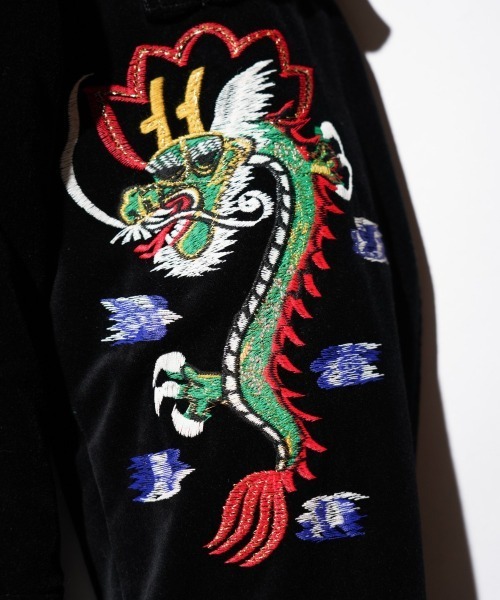THRIFTY LOOK(スリフティールック)の「THRIFTY LOOK / スリフティールック KOREAN SOUVENIR PADDED JACKET コリアン スーベニア パデッドジャケット(ブルゾン・メンズ・ブラック系その他/ブラック・MEDIUM/LARGE)」の7枚目の写真