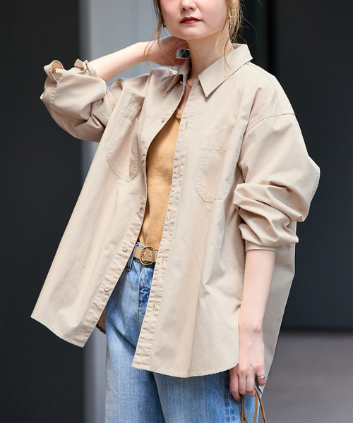 B.C STOCK(ベーセーストック)の「ウォッシャブル / DU JOUR / デュ ジュール JEAN NOMADS SHIRT(シャツ/ブラウス・レディース・ベージュ/ネイビー・FREE)」の2枚目の写真