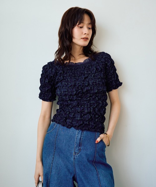 YECCA VECCA(イェッカヴェッカ)の「2wayチェック柄シャーリングブラウス(シャツ/ブラウス・レディース・ネイビー/アイボリー・FREE)」の21枚目の写真