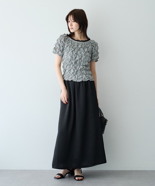 YECCA VECCA(イェッカヴェッカ)の「2wayチェック柄シャーリングブラウス(シャツ/ブラウス・レディース・ネイビー/アイボリー・FREE)」の15枚目の写真
