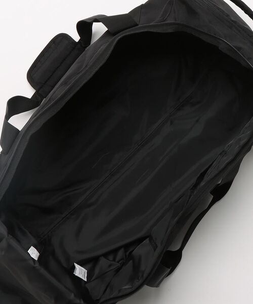 UMBRO(アンブロ)の「umbro/アンブロ 6M10 ボストンキャリーバッグ 20283(スーツケース/キャリーバッグ・メンズ・ブラック/モスグリーン・FREE)」の5枚目の写真
