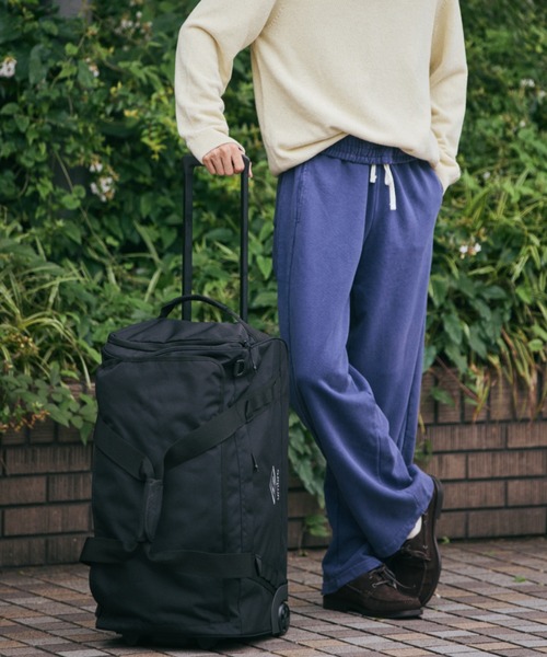 UMBRO(アンブロ)の「umbro/アンブロ 6M10 ボストンキャリーバッグ 20283(スーツケース/キャリーバッグ・メンズ・ブラック/モスグリーン・FREE)」の9枚目の写真