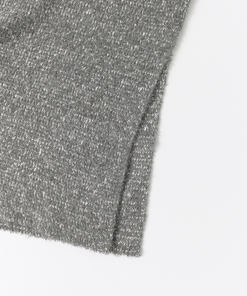 URBAN RESEARCH（アーバンリサーチ）の「UR ロングスリットベスト（ニット/セーター・レディース・ネイビー/グレー・FREE）」の11枚目の写真