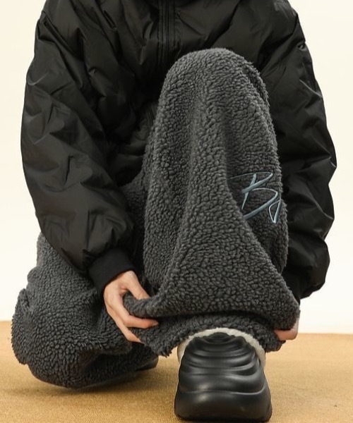 SHEPP（シープ）の「【26年秋冬新作】《起毛》ボア ワイド スウェットパンツ（スウェットパンツ・レディース・アイボリー/グレー/ブラック・M）」の21枚目の写真