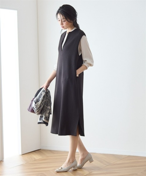 7days Life Styling（セブンデイズライフスタイリング）の「ダブルフェイスキーネックジャンパースカート（ジャンパースカート・レディース・ブラック/チャコール・M/LL/L/3L）」の6枚目の写真