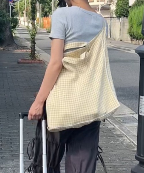 KNT365(ケイエヌティサンロクゴ)の「Mam Gingham(トートバッグ・レディース・クリーム/ブラック・FREE)」の9枚目の写真