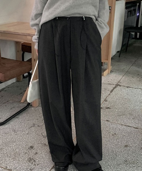 FLINEA(フリネア)の「ストライプ柄ドローストリングワイドパンツ(その他パンツ・レディース・ネイビー/ブラウン/グレー・FREE)」の7枚目の写真