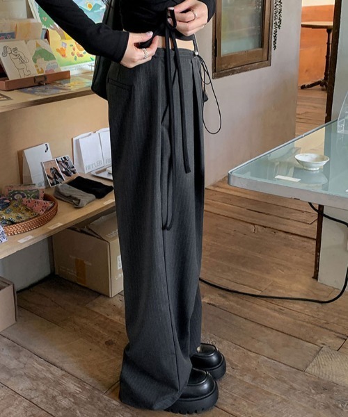 FLINEA(フリネア)の「ストライプ柄ドローストリングワイドパンツ(その他パンツ・レディース・ネイビー/ブラウン/グレー・FREE)」の22枚目の写真