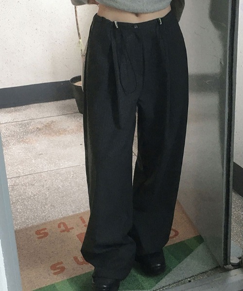 FLINEA(フリネア)の「ストライプ柄ドローストリングワイドパンツ(その他パンツ・レディース・ネイビー/ブラウン/グレー・FREE)」の5枚目の写真
