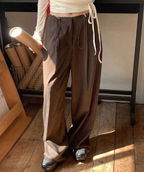 FLINEA(フリネア)の「ストライプ柄ドローストリングワイドパンツ(その他パンツ・レディース・ネイビー/ブラウン/グレー・FREE)」の12枚目の写真