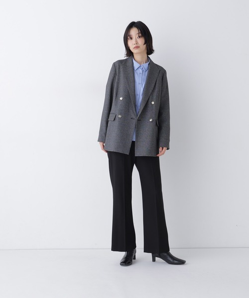 NATURAL BEAUTY BASIC（ナチュラルビューティーベーシック）の「〈ちょうどいい服〉立ち姿に自信が持てる洗練パンツ（その他パンツ・レディース・オフホワイト/チャコールグレー/ブラック・LARGE/MEDIUM/SMALL/X-SMALL）」の5枚目の写真