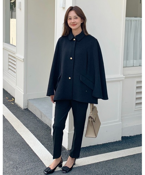 BIRTHDAY BASH(バースデイバッシュ)の「WOOL GOLD BUTTON 2WAY CAPE COAT(ウールゴールドボタン2WAYケープコート)(その他アウター・レディース・ブラック・FREE)」の9枚目の写真