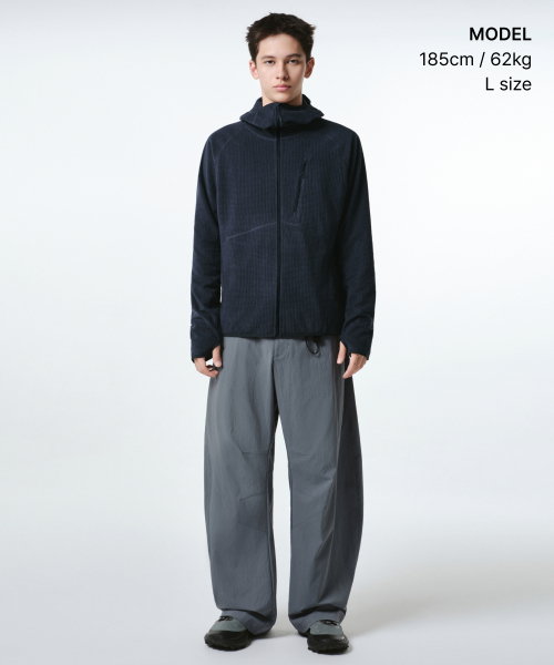 MUSINSA STANDARD（ムシンサスタンダード）の「[シティレジャー] グリッドポーラフリースバラクラバフーデッドジップアップ [ネイビー]（その他アウター・レディース・その他・SMALL/MEDIUM/LARGE/X-LARGE/2XL）」の2枚目の写真