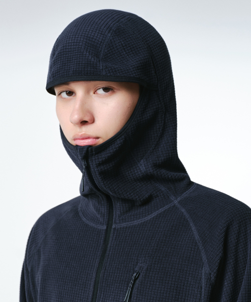 MUSINSA STANDARD（ムシンサスタンダード）の「[シティレジャー] グリッドポーラフリースバラクラバフーデッドジップアップ [ネイビー]（その他アウター・レディース・その他・SMALL/MEDIUM/LARGE/X-LARGE/2XL）」の4枚目の写真