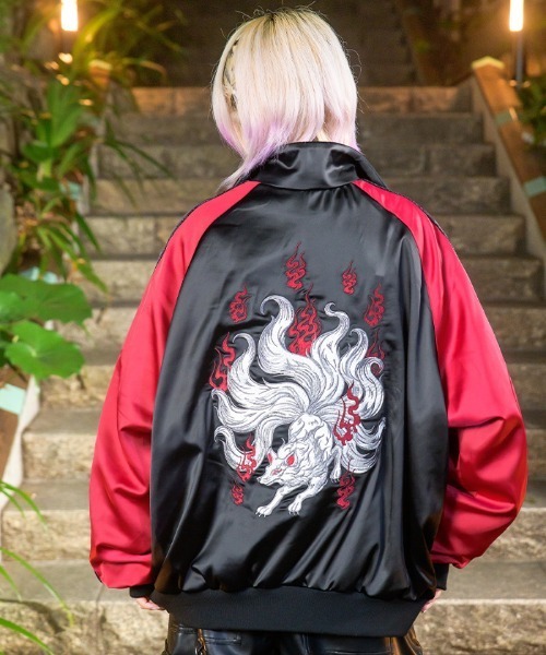 axes femme(アクシーズファム)の「九尾狐刺繍スカジャン(その他アウター・レディース・レッドパープル/ローズ/ブラック・FREE)」の3枚目の写真