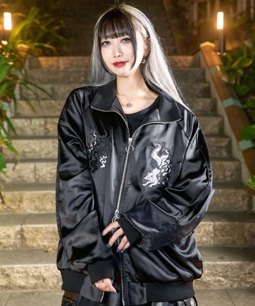 axes femme(アクシーズファム)の「九尾狐刺繍スカジャン(その他アウター・レディース・レッドパープル/ローズ/ブラック・FREE)」の4枚目の写真