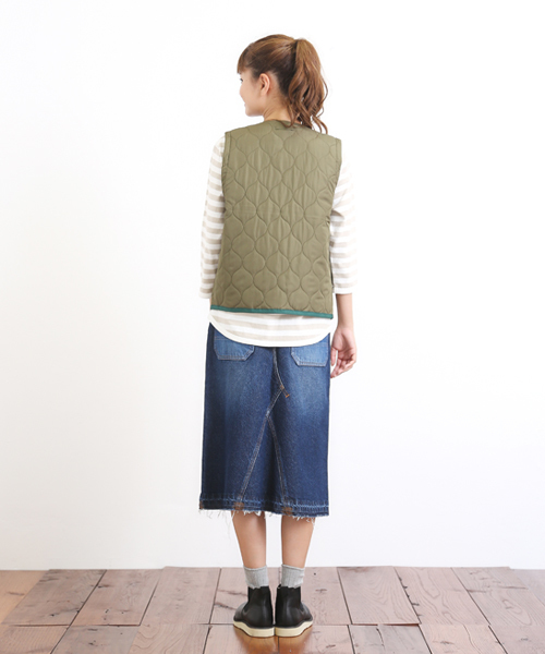 CUBE SUGAR(キューブシュガー)の「中綿キルト ミリタリーベスト(ベスト・レディース・カーキ/ネイビー・M)」の5枚目の写真