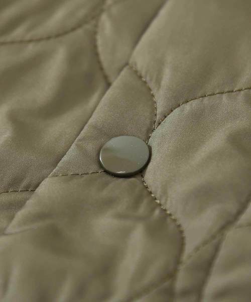 CUBE SUGAR(キューブシュガー)の「中綿キルト ミリタリーベスト(ベスト・レディース・カーキ/ネイビー・M)」の22枚目の写真