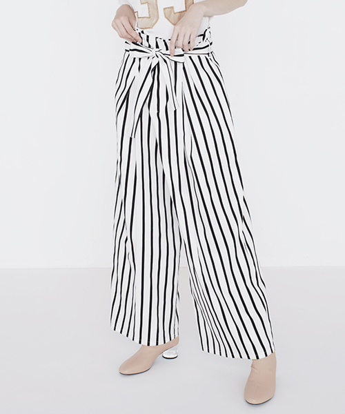 STUDIOUS SELECT(ステュディオスセレクト)の「【MUVEIL】ハイウエストワイドパンツ MA74FP010(その他パンツ・レディース・ブラック/ブルー/ホワイト×ネイビー・38/36)」の2枚目の写真