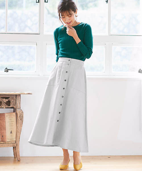 Pierrot（ピエロ）の「フロントボタンロングスカート/チノスカート（スカート・レディース・カーキ/ベージュ/グレー・L/M）」の9枚目の写真