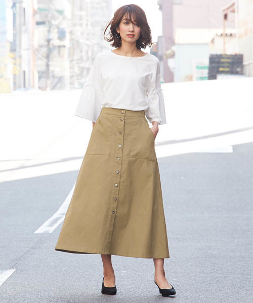 Pierrot（ピエロ）の「フロントボタンロングスカート/チノスカート（スカート・レディース・カーキ/ベージュ/グレー・L/M）」の16枚目の写真