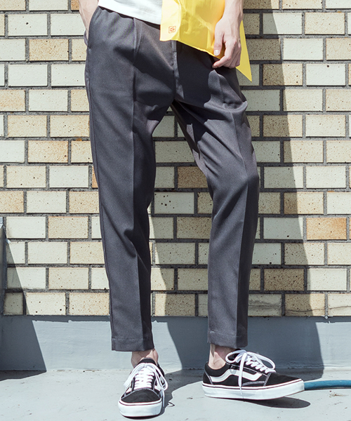 ROOPTOKYO（ループトウキョウ）の「国産 アンクル丈 1タック スラックスパンツ（スラックス・メンズ・ブラック/グレー・L/M/S）」の13枚目の写真