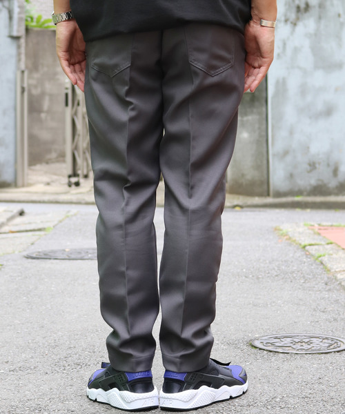 ROOPTOKYO（ループトウキョウ）の「国産 アンクル丈 1タック スラックスパンツ（スラックス・メンズ・ブラック/グレー・L/M/S）」の22枚目の写真