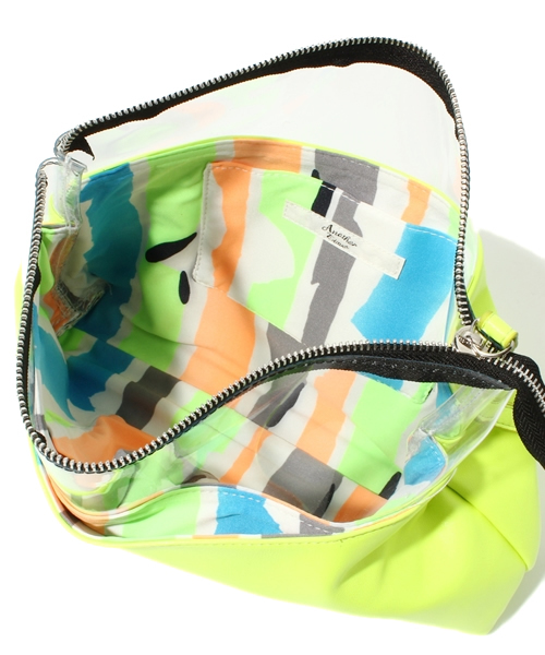 Another Edition（アナザーエディション）の「AE PVC CMB CLT（クラッチバッグ・レディース・シルバー/イエロー/ブラック・フリー）」の6枚目の写真