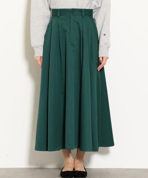 green label relaxing(グリーンレーベルリラクシング)の「NFC タック フレア ボリューム チノ スカート(スカート・レディース・ベージュ/ネイビー/ダークグリーン・38/36)」の15枚目の写真
